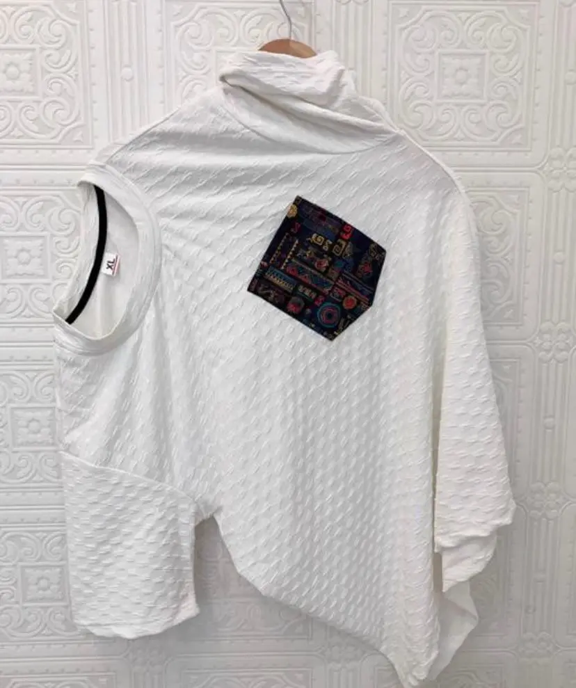 Men's printed pocket t-shirts